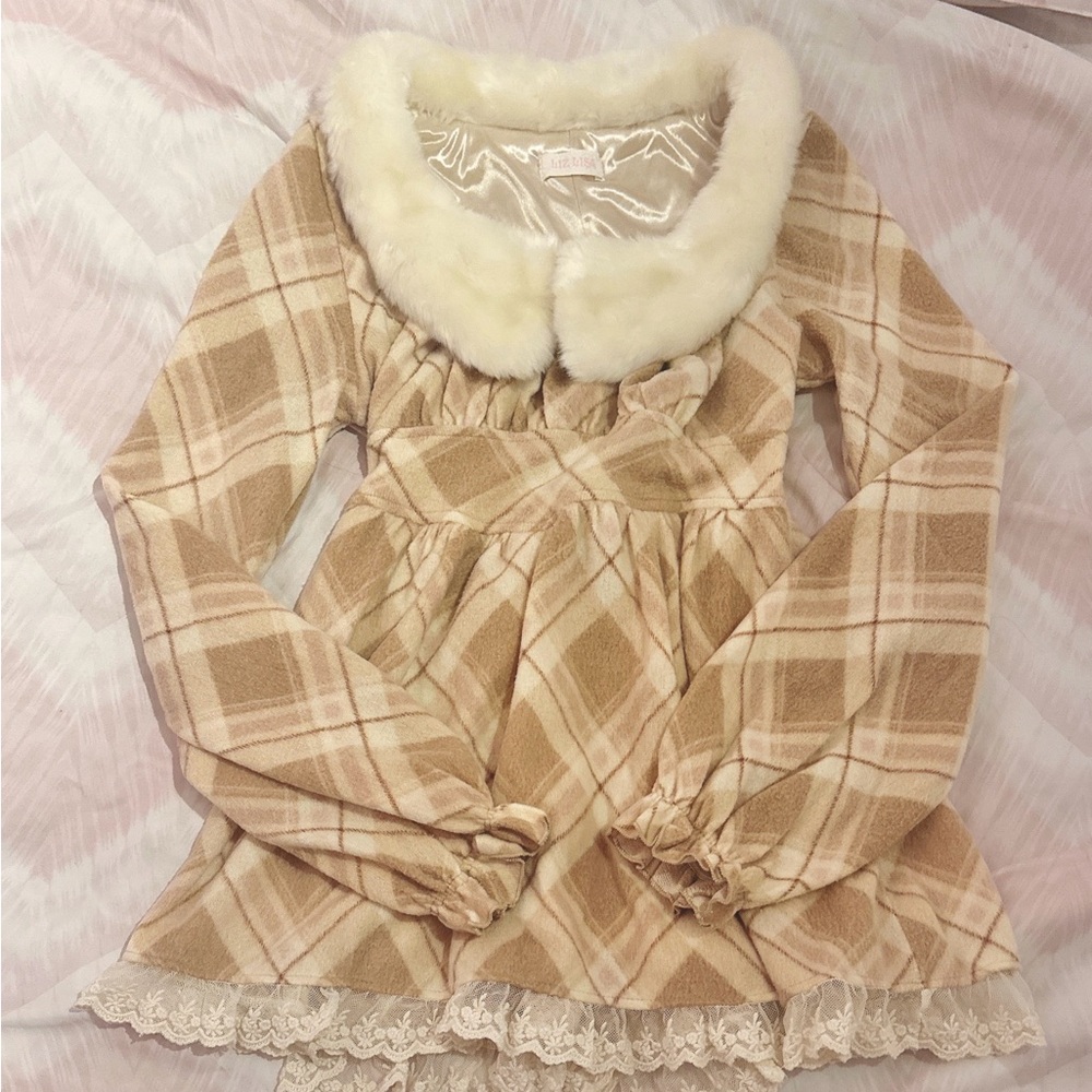 Liz Lisa | Faux fur collar dress